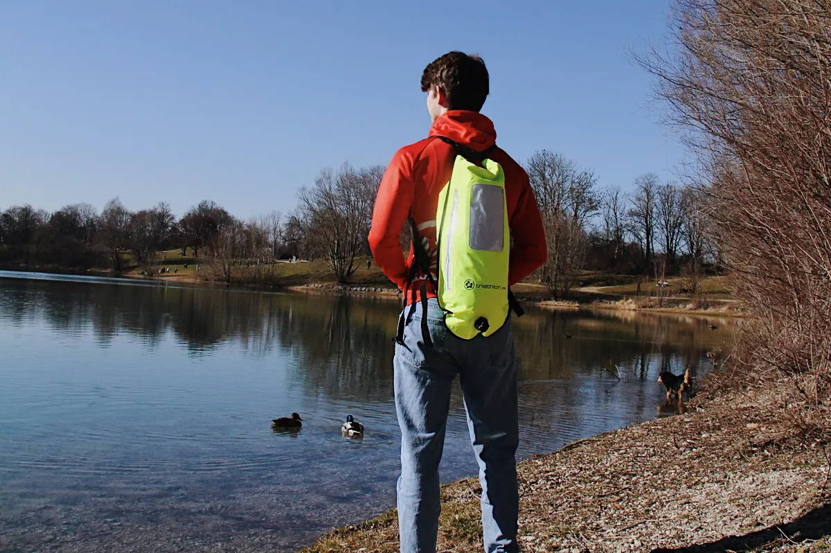 Schwimmboje weiter gedacht: das ist die Swim & Safety Buoy Ultimate
