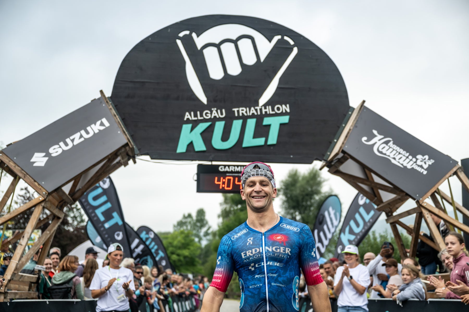Allgäu Triathlon 2025: Frederic Funk und Els Visser gewinnen Classic Triathlon - alle Ergebnisse