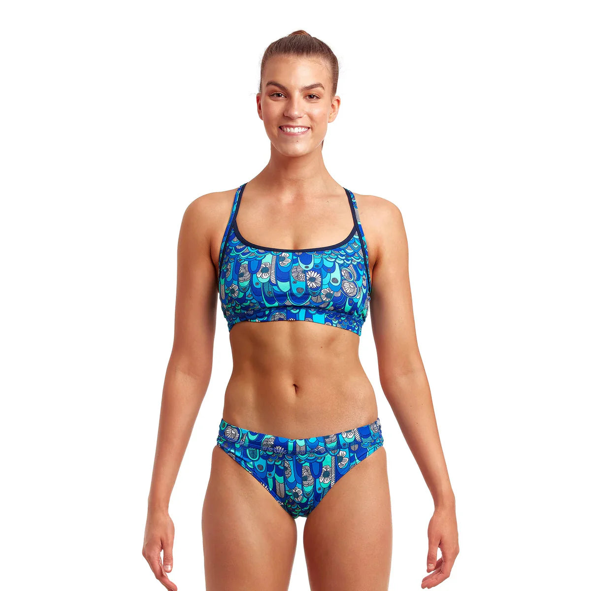 Badeoberteil Tragebild von vorne