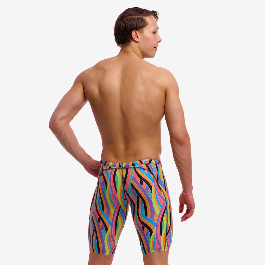 Tragebild Badehose von hinten