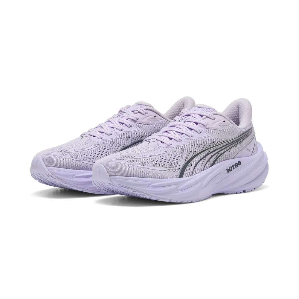 Schrägansicht beide Schuhe