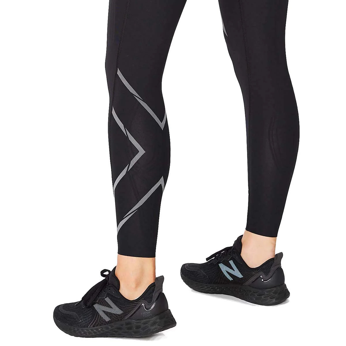 2XU Light Speed ​​Mid-Rise Compression Tights, women, running tights, black/black reflective, black