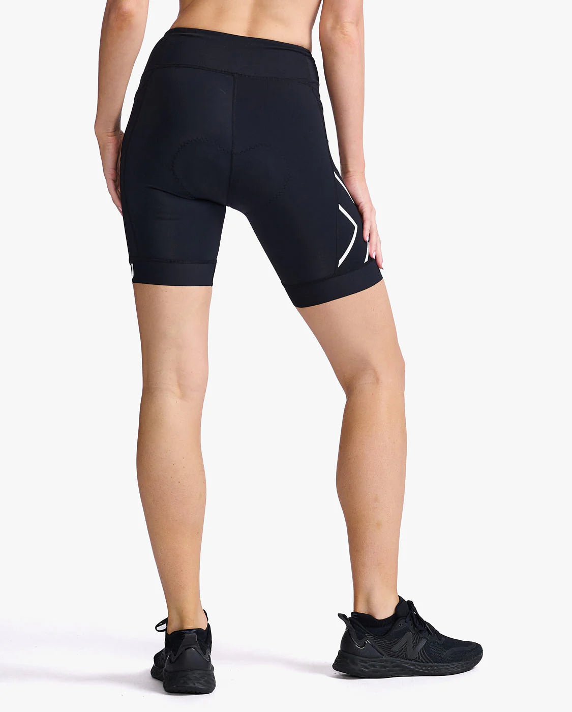 2XU Core 7 Inch Tri Short, women, black/white