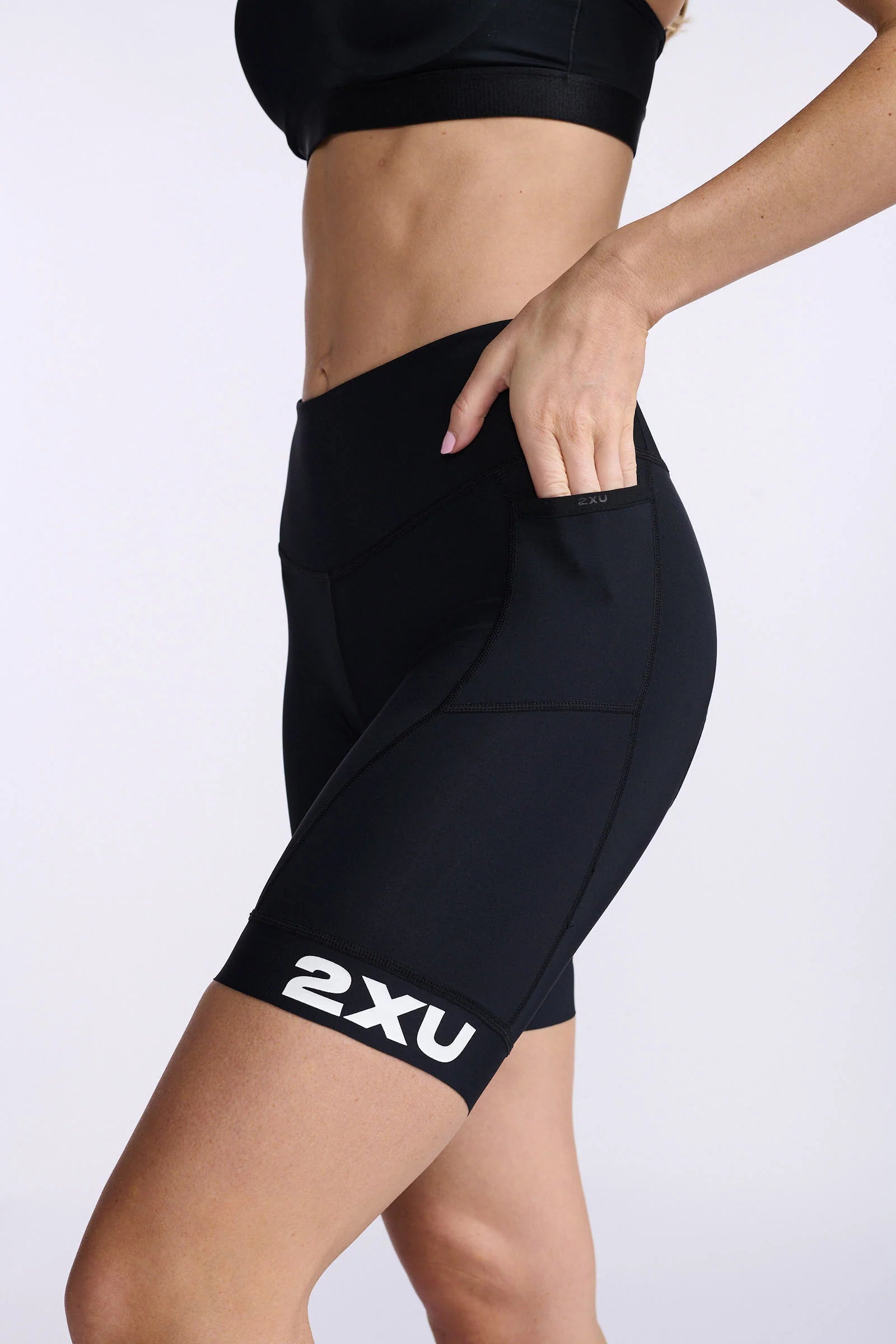 2XU Core 7 Inch Tri Short, women, black/white